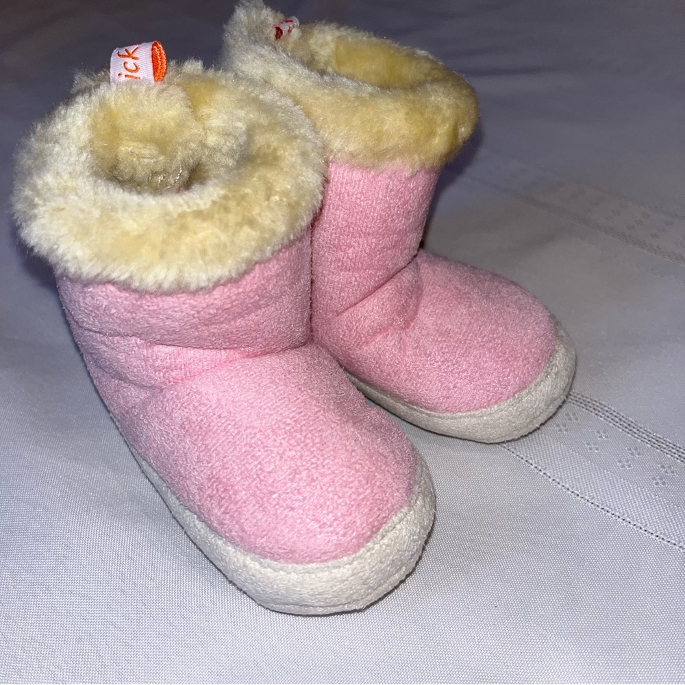 Tickle Toes Baby Girls Pink Warm Winter Boots Faux Fur Lined Booties Size 3